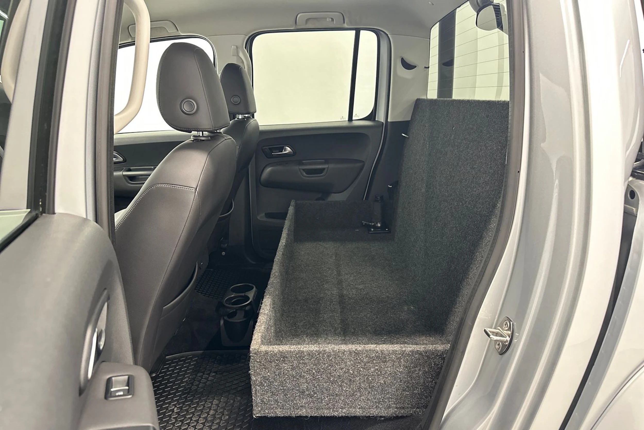 hopea Volkswagen Amarok 2020 kuva 25.