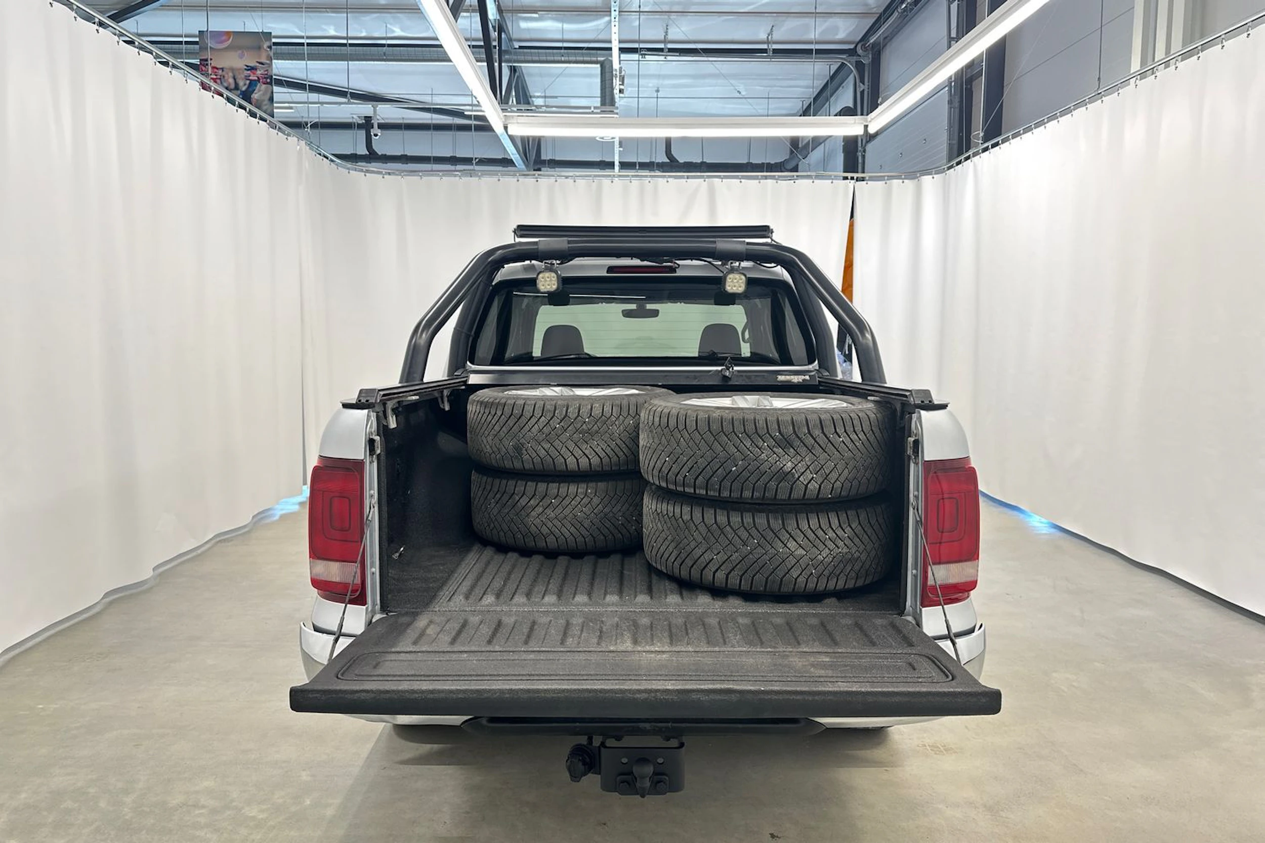 hopea Volkswagen Amarok 2020 kuva 26.