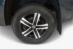 sininen Volkswagen Amarok 2020 kuva 11.