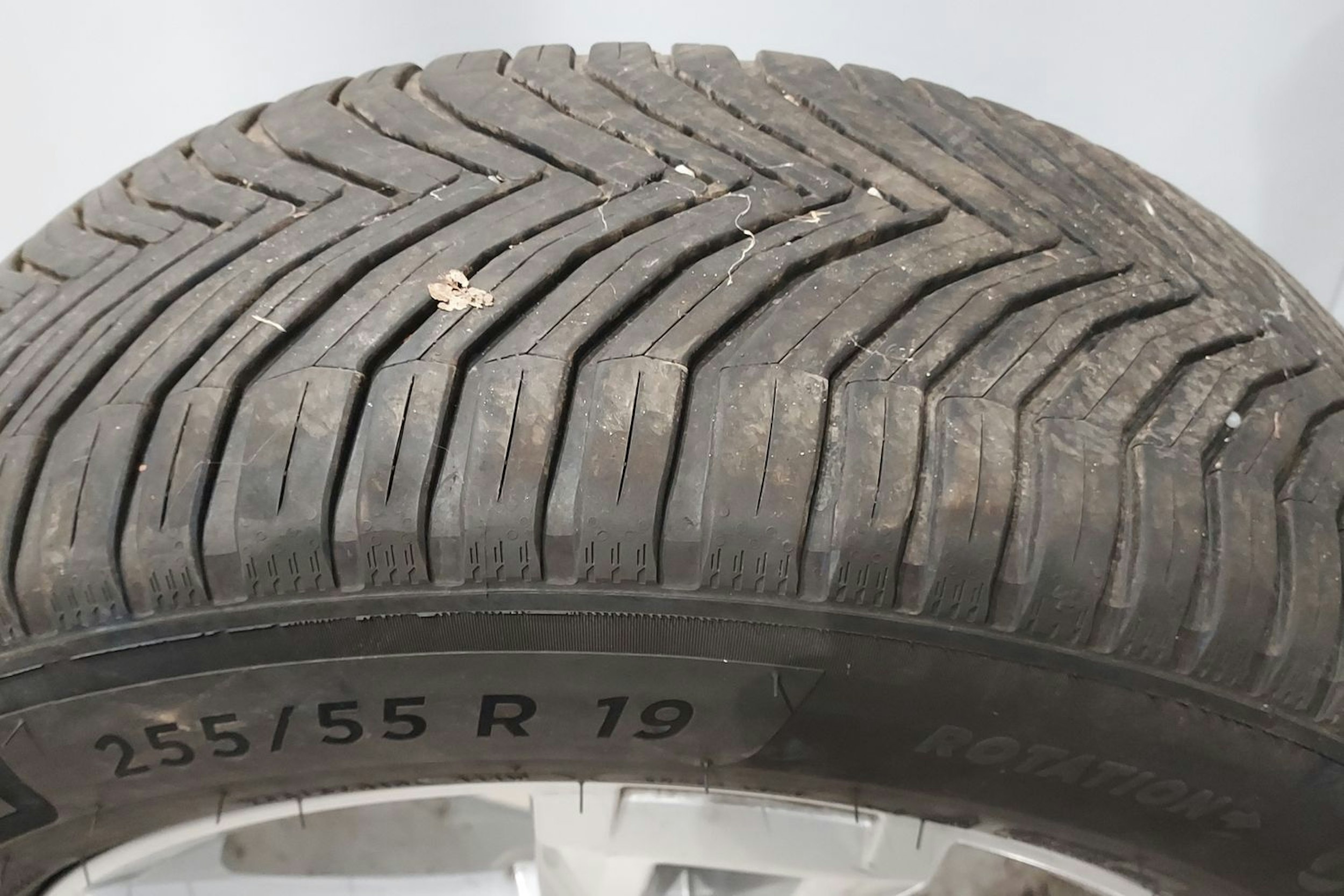 sininen Volkswagen Amarok 2020 kuva 16.