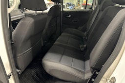 valkoinen Volkswagen Amarok 2020 kuva 13.