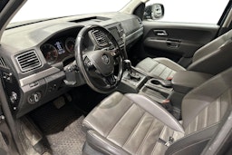 Musta Volkswagen Amarok 2020 kuva 3.