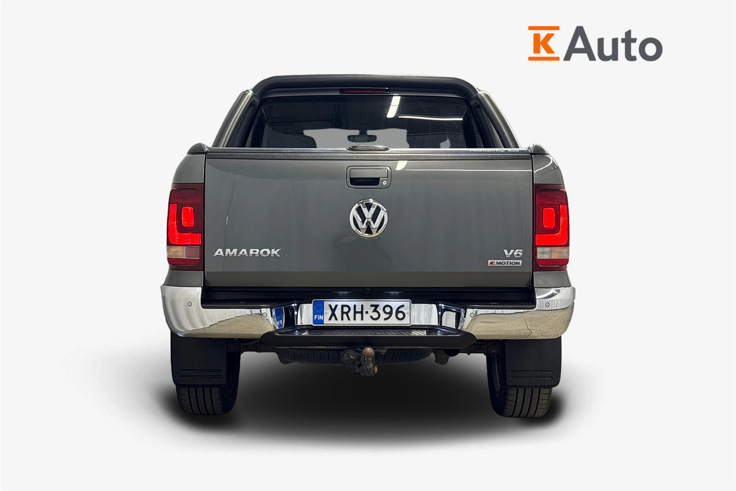 harmaa Volkswagen Amarok 2020 kuva 3.
