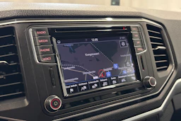 harmaa Volkswagen Amarok 2020 kuva 18.