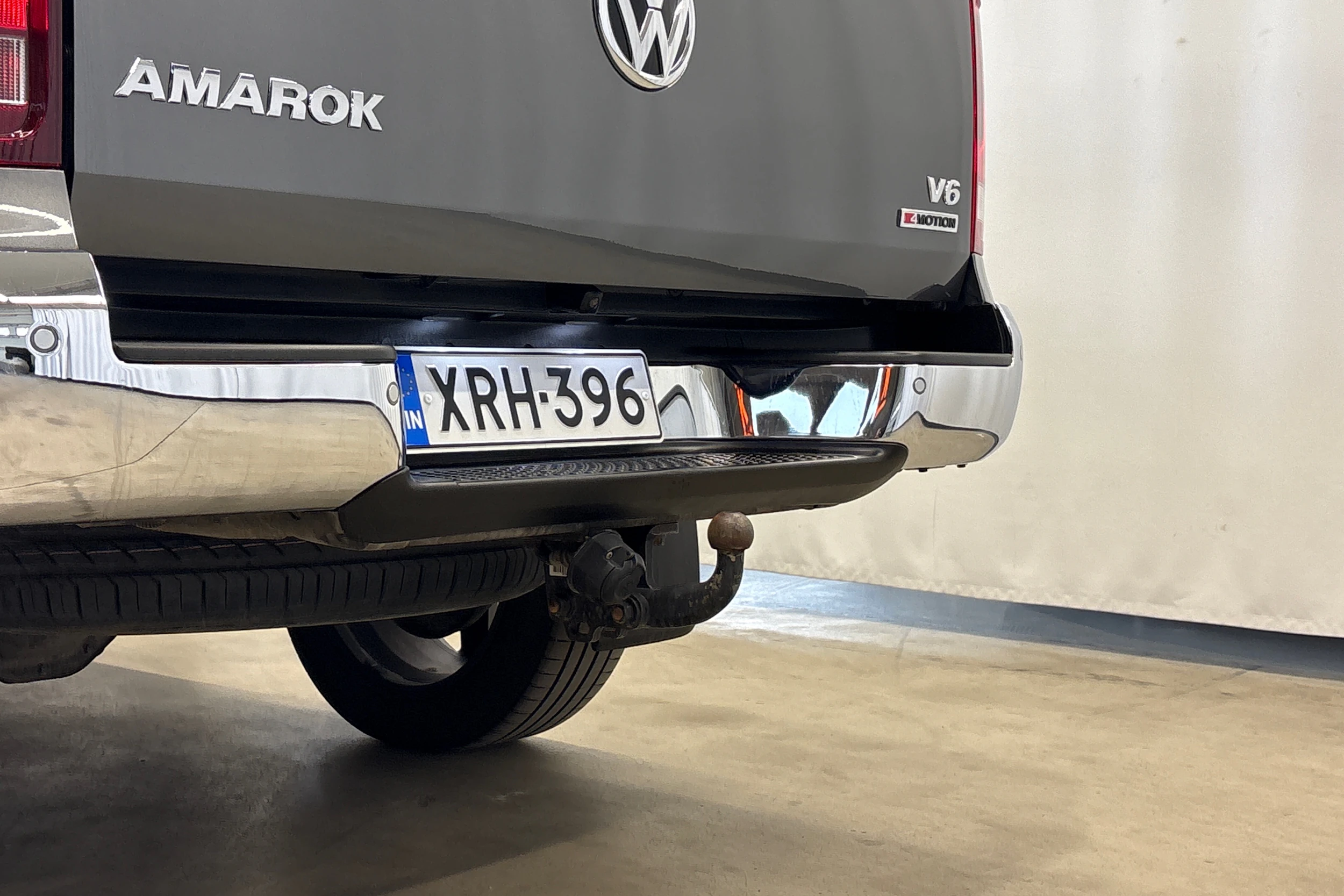 harmaa Volkswagen Amarok 2020 kuva 29.
