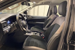 musta Volkswagen Amarok 2023 kuva 4.