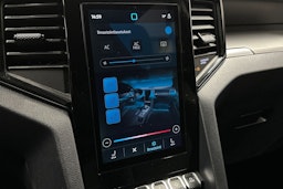 musta Volkswagen Amarok 2023 kuva 21.