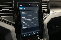 musta Volkswagen Amarok 2023 kuva 26.