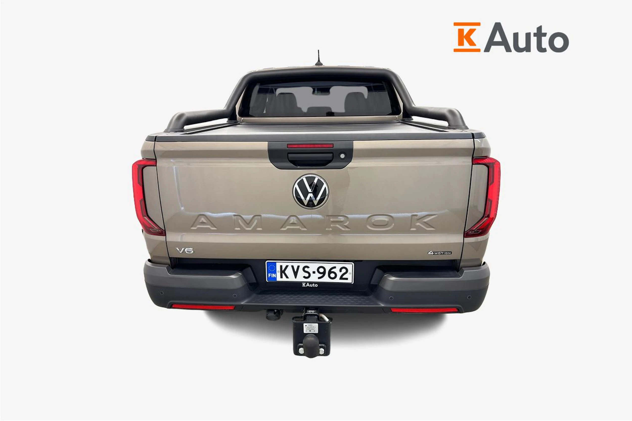 Harmaa Volkswagen Amarok 2023 kuva 4.