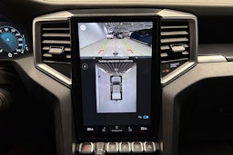 musta Volkswagen Amarok 2023 kuva 21.