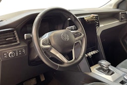 musta Volkswagen Amarok 2024 kuva 9.