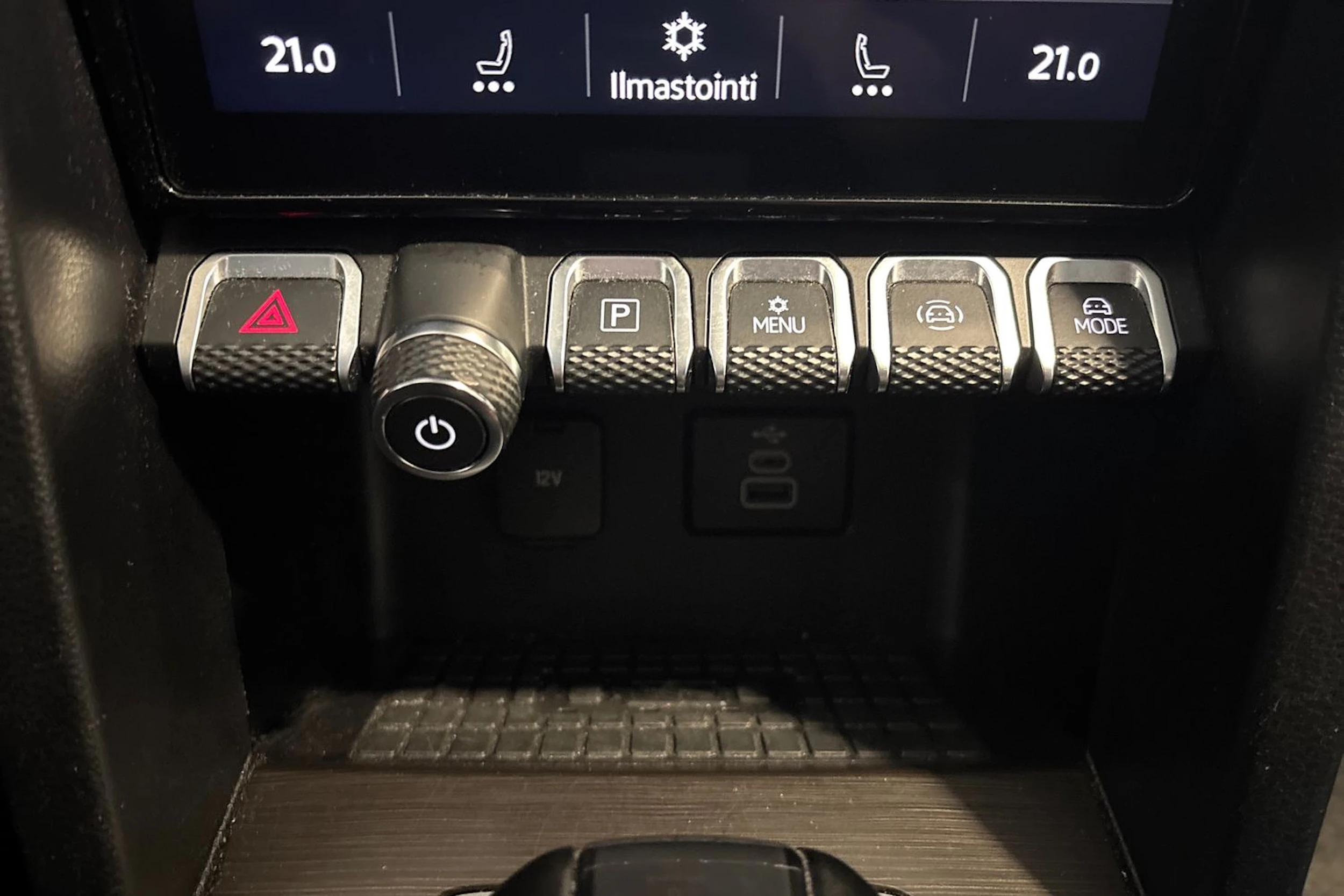 Sininen Volkswagen Amarok 2024 kuva 21.