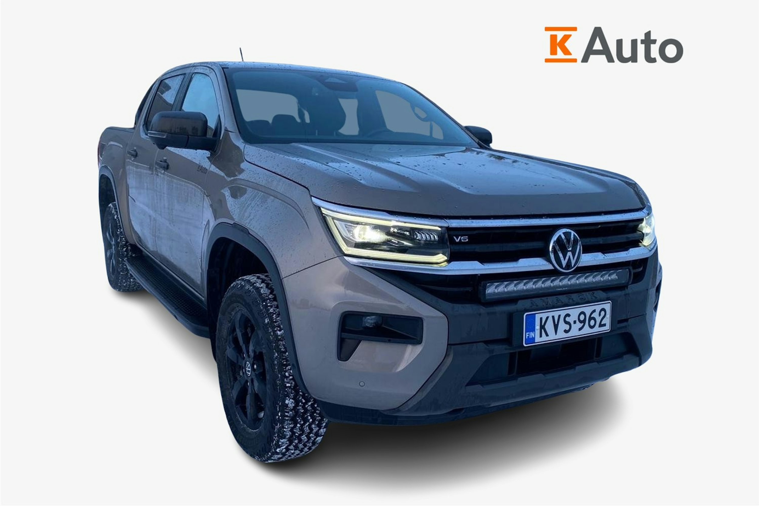harmaa Volkswagen Amarok 2024 kuva 1.
