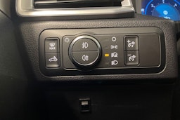 sininen Volkswagen Amarok 2024 kuva 26.