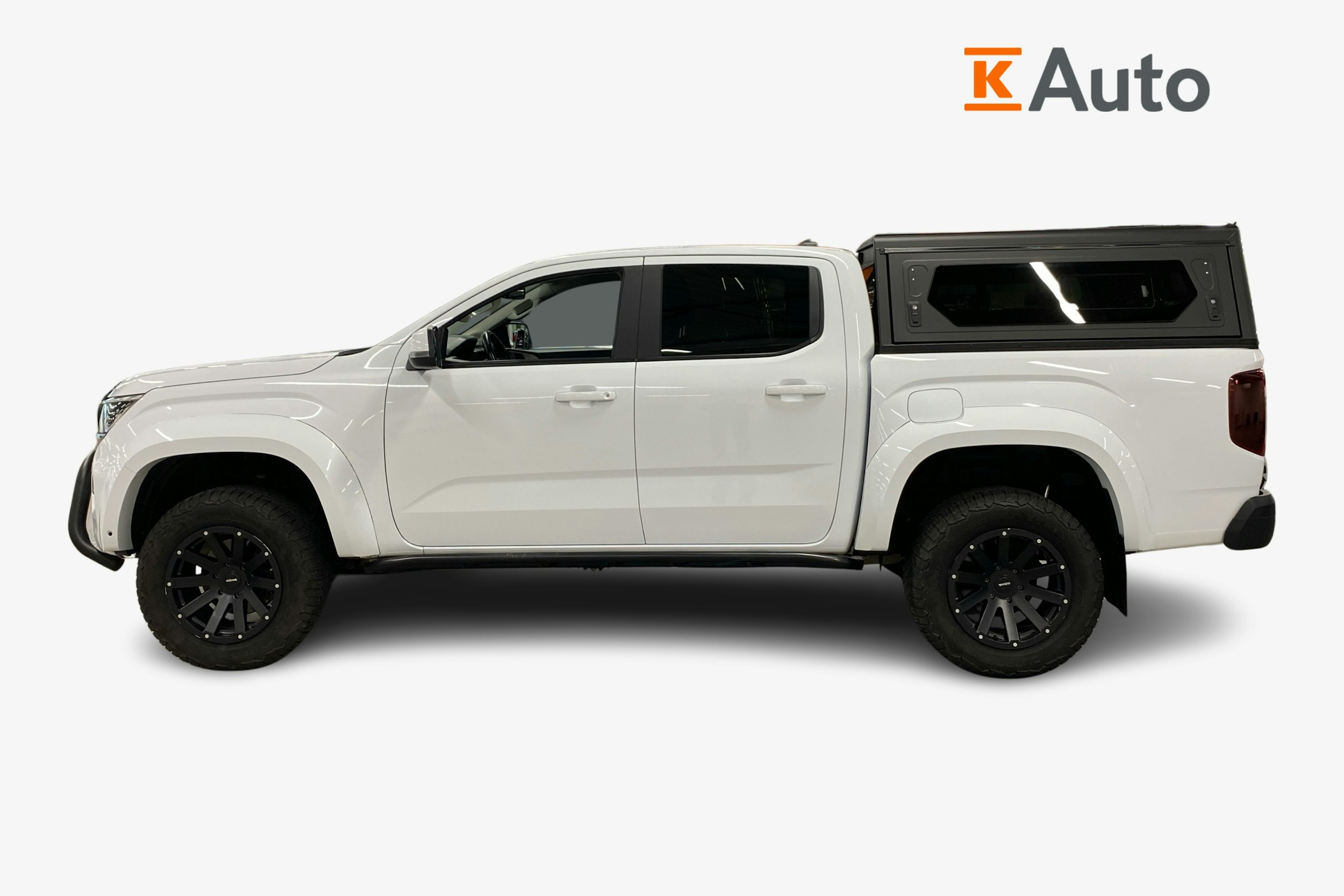valkoinen Volkswagen Amarok 2024 kuva 5.