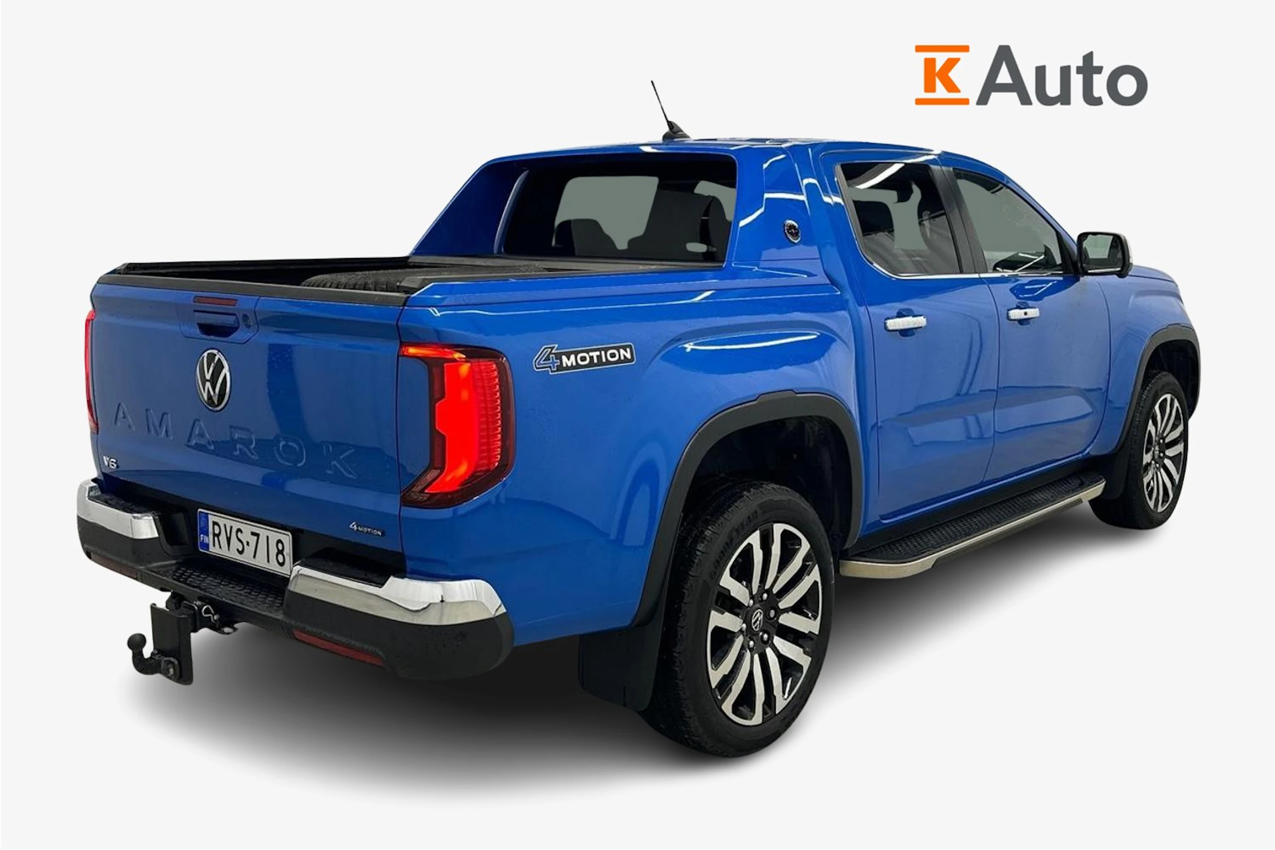 sininen Volkswagen Amarok 2024 kuva 2.