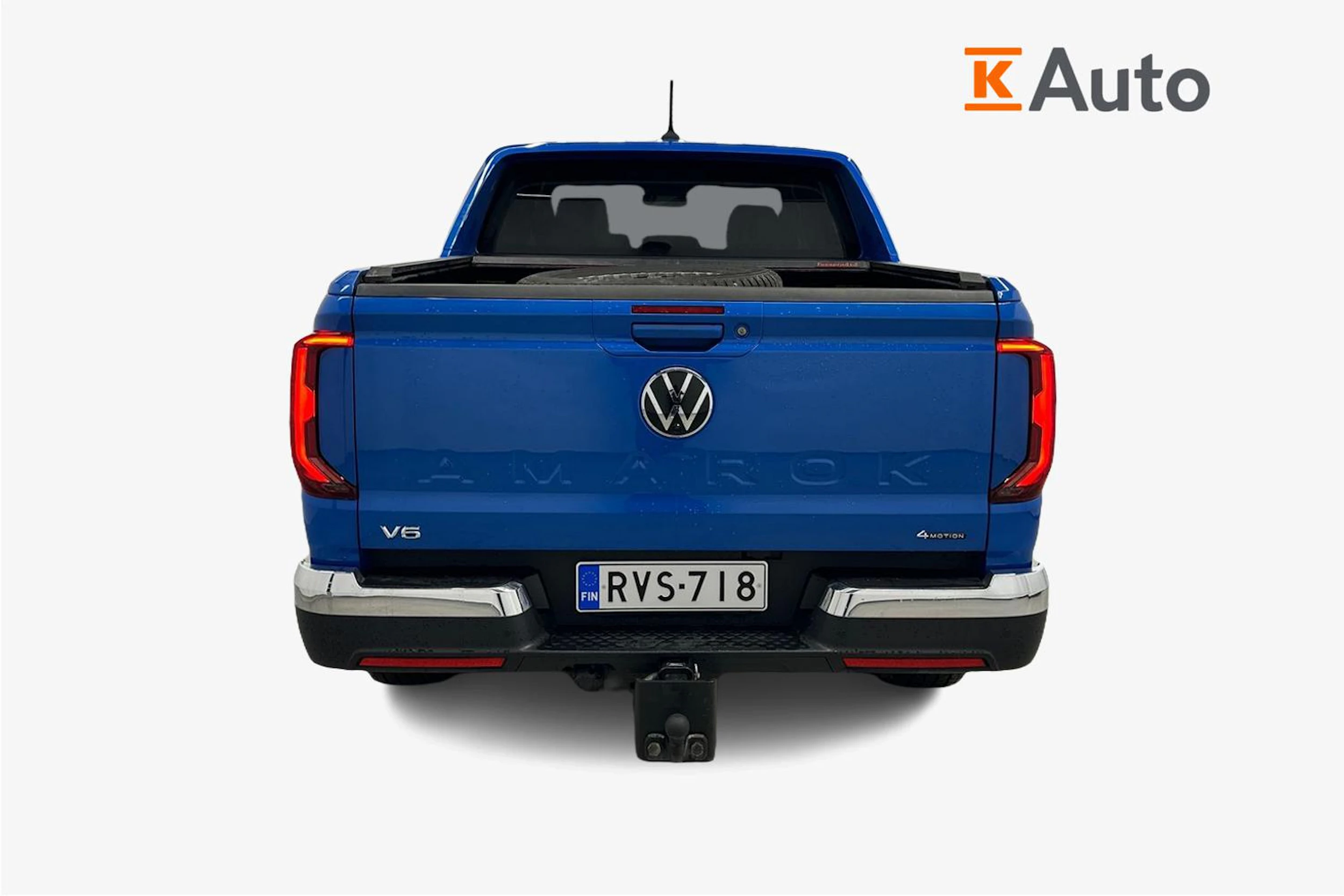 sininen Volkswagen Amarok 2024 kuva 3.