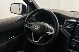 sininen Volkswagen Amarok 2024 kuva 10.