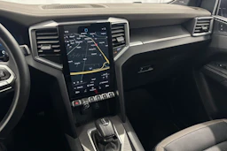 sininen Volkswagen Amarok 2024 kuva 14.