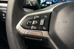 valkoinen Volkswagen Amarok 2024 kuva 18.