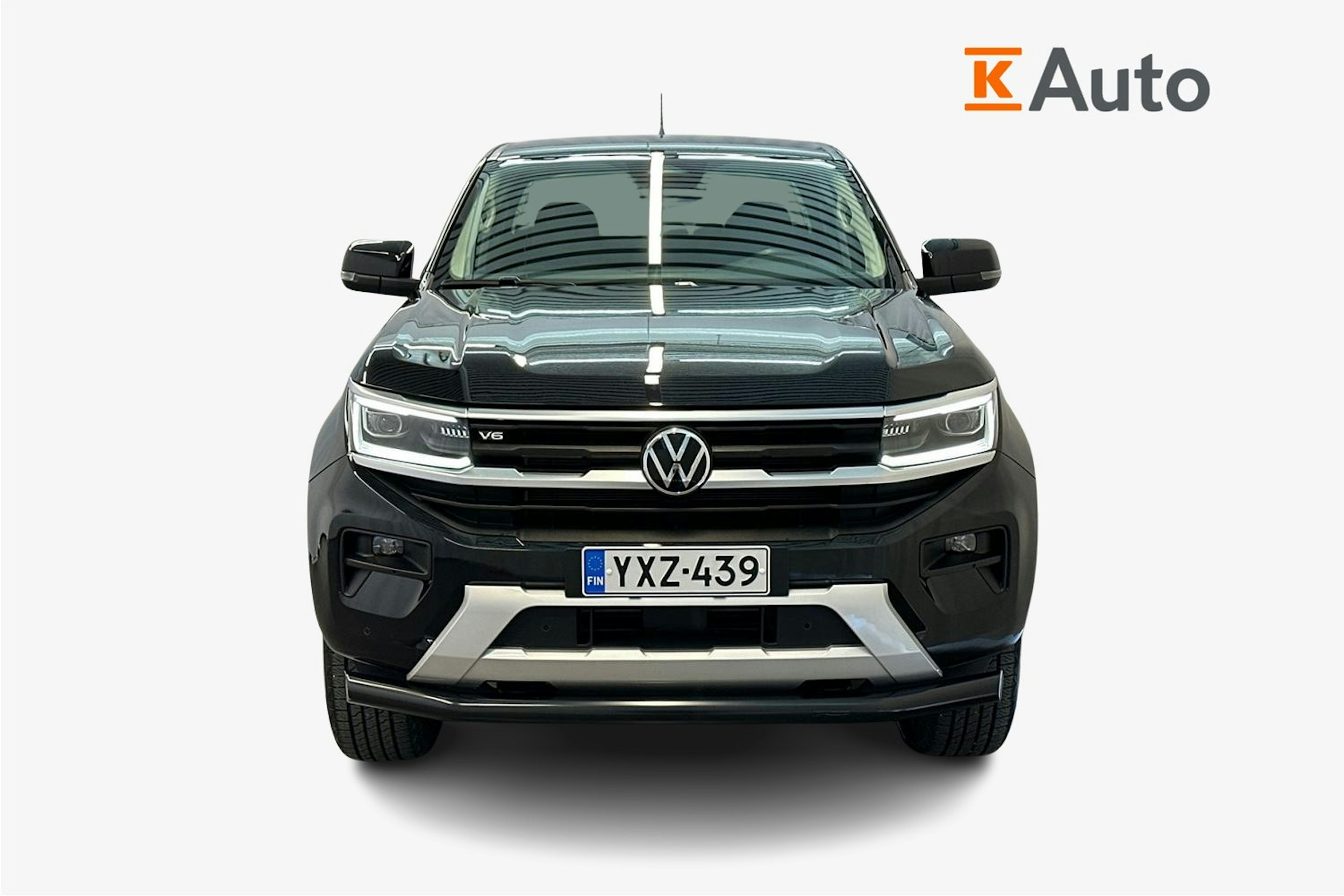 Musta Volkswagen Amarok 2024 kuva 5.