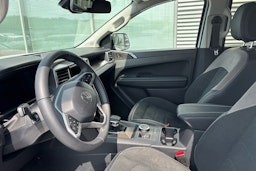Valkoinen Volkswagen Amarok 2024 kuva 6.