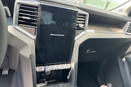 Valkoinen Volkswagen Amarok 2024 kuva 7.
