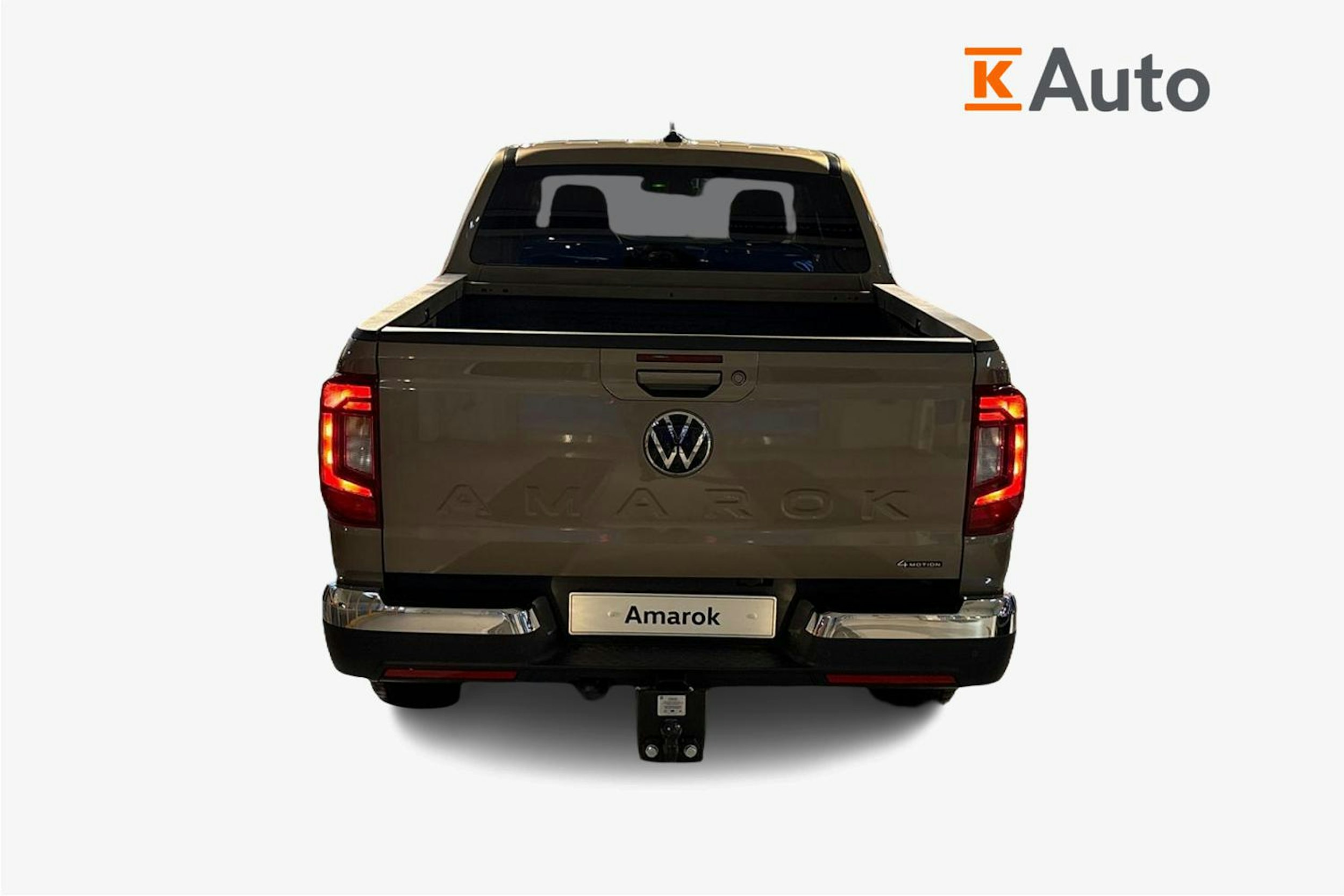 harmaa Volkswagen Amarok 2025 kuva 4.