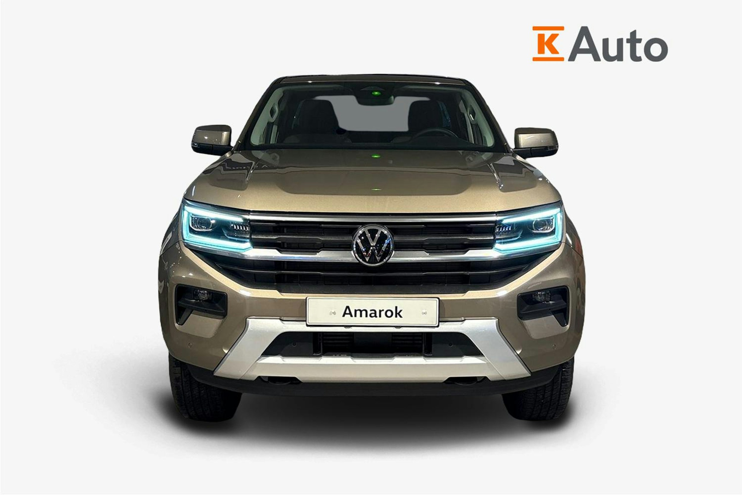 harmaa Volkswagen Amarok 2025 kuva 5.
