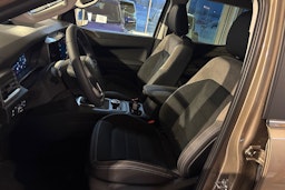 harmaa Volkswagen Amarok 2025 kuva 14.