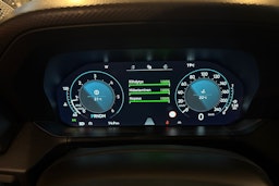 harmaa Volkswagen Amarok 2025 kuva 17.