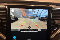 harmaa Volkswagen Amarok 2026 kuva 24.