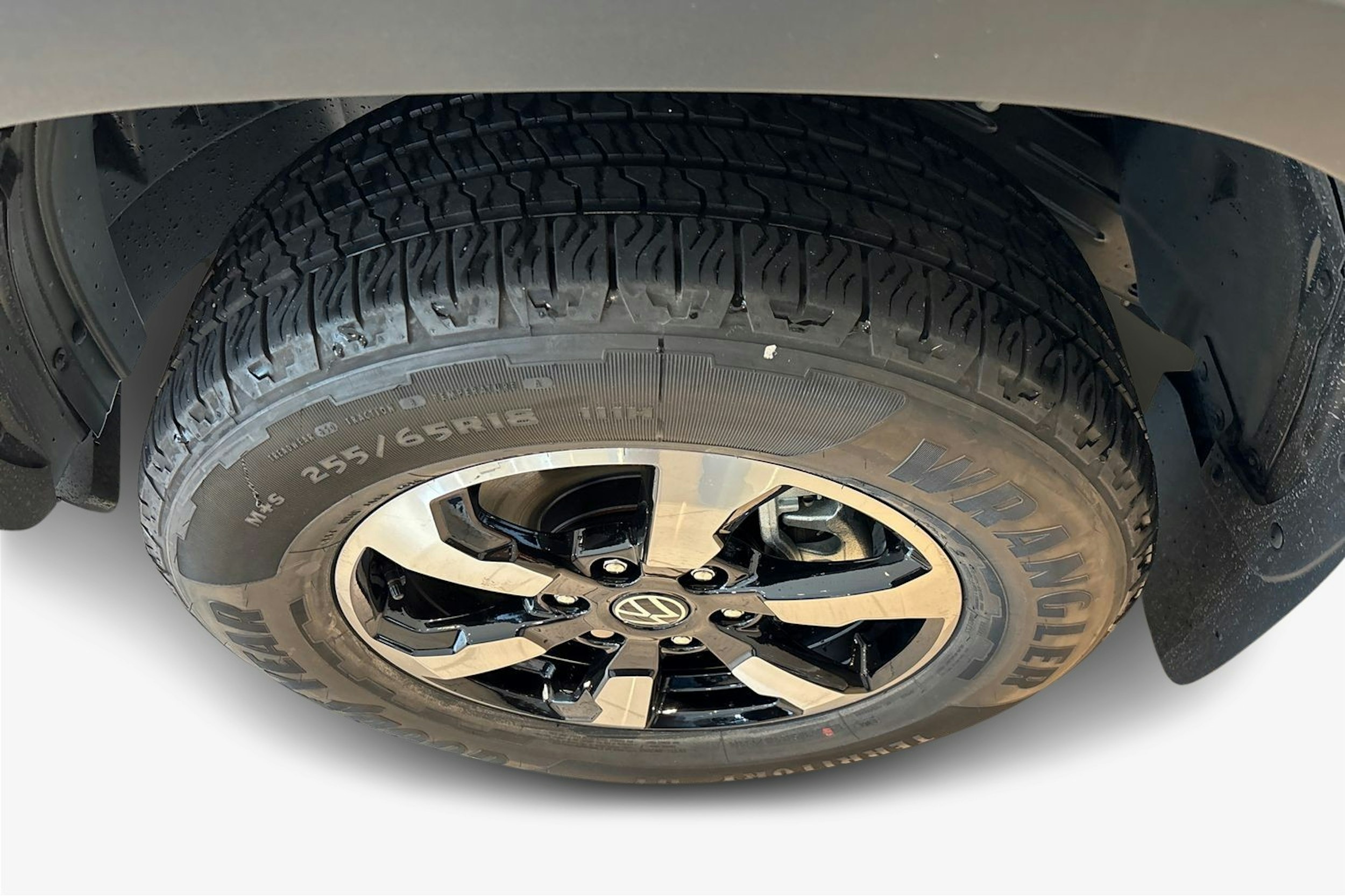 hopea Volkswagen Amarok 2025 kuva 12.