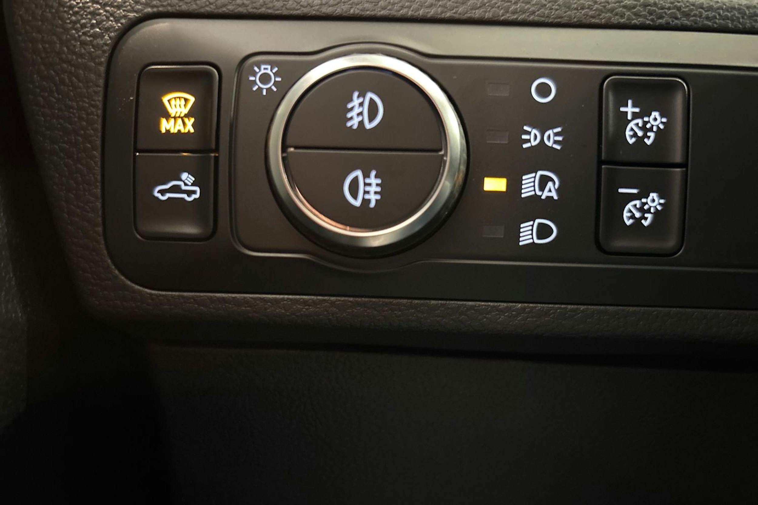 hopea Volkswagen Amarok 2025 kuva 19.