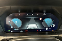 valkoinen Volkswagen Amarok 2025 kuva 18.
