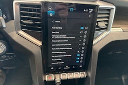 valkoinen Volkswagen Amarok 2025 kuva 23.