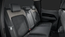 Midnight Black-musta metalliväri Volkswagen Amarok 2025 kuva 13.