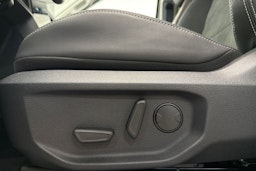 met. harmaa Volkswagen Amarok 2025 kuva 2.