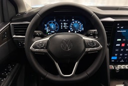 met. harmaa Volkswagen Amarok 2025 kuva 4.