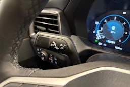 met. harmaa Volkswagen Amarok 2025 kuva 6.