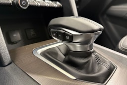 met. harmaa Volkswagen Amarok 2025 kuva 14.
