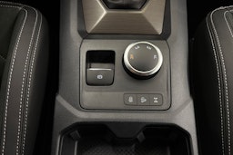 met. harmaa Volkswagen Amarok 2025 kuva 21.