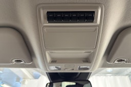 met. harmaa Volkswagen Amarok 2025 kuva 22.