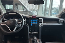 musta Volkswagen Amarok 2026 kuva 13.