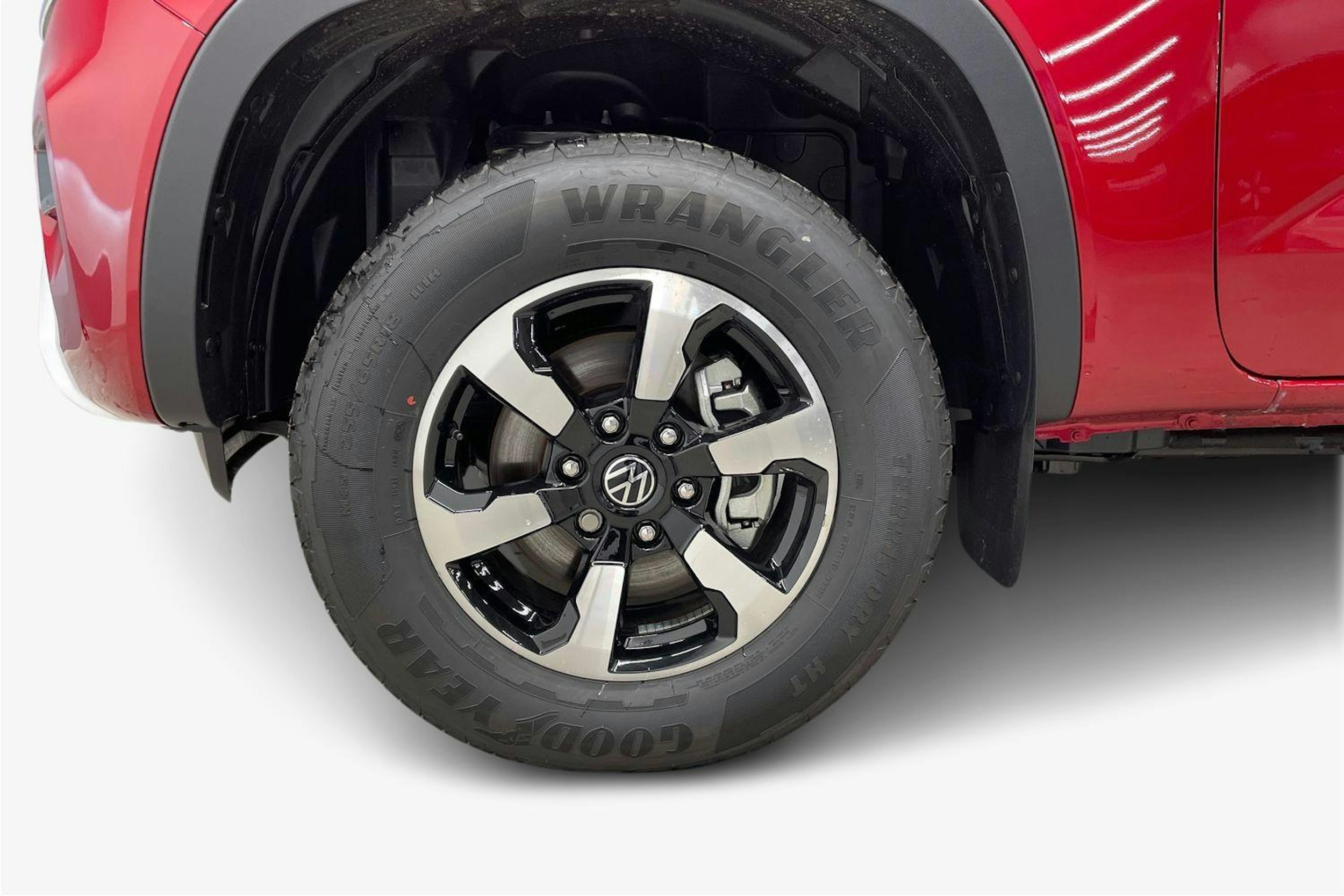 met. punainen Volkswagen Amarok 2025 kuva 9.