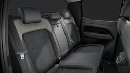 Midnight Black-musta metalliväri Volkswagen Amarok 2025 kuva 13.