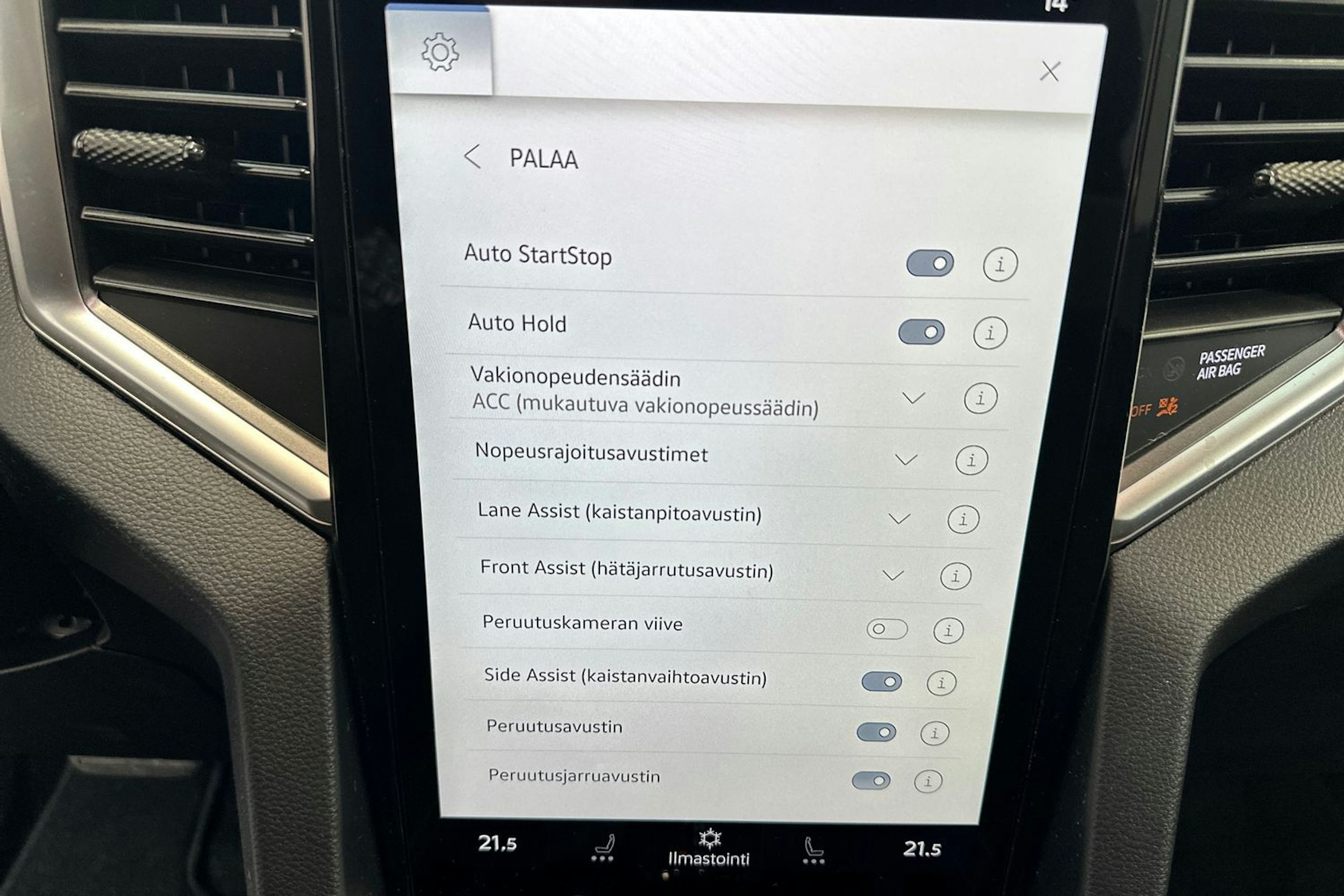 musta Volkswagen Amarok 2025 kuva 16.