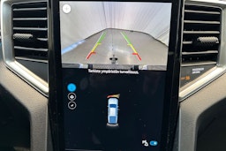 musta Volkswagen Amarok 2025 kuva 18.