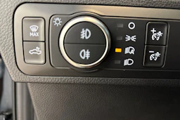 harmaa Volkswagen Amarok 2026 kuva 20.
