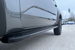 harmaa Volkswagen Amarok 2026 kuva 16.